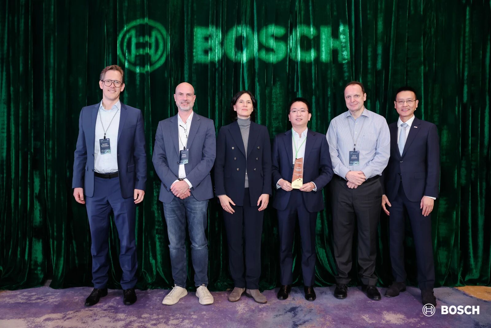 顺威股份荣获博世舒适科技集团“优秀合作伙伴创新奖” 