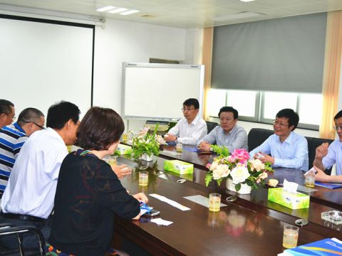 芜湖市市长潘朝晖一行莅临顺威参观考察 